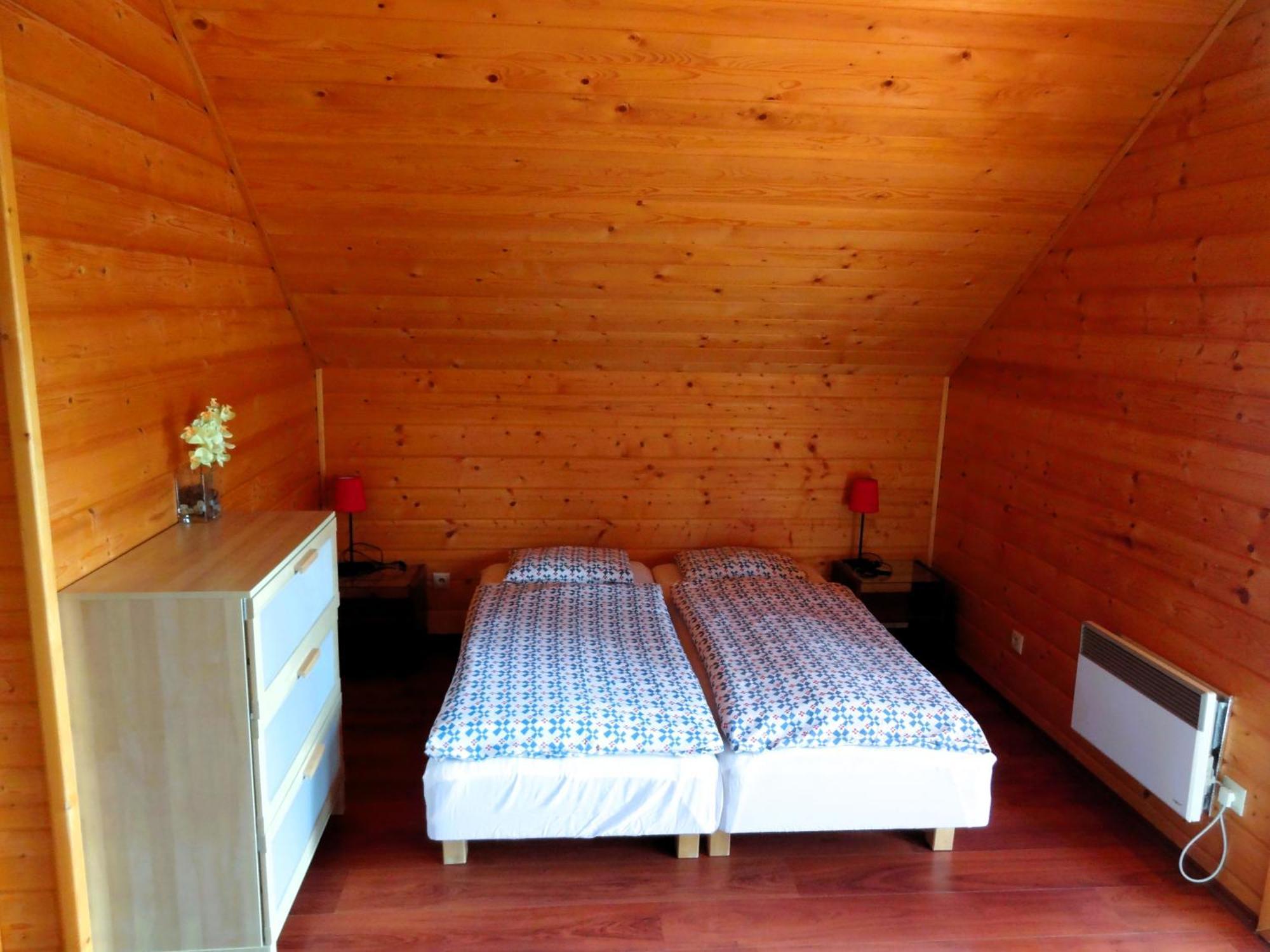 Zrub Alpinus Pension Pribylina Buitenkant foto